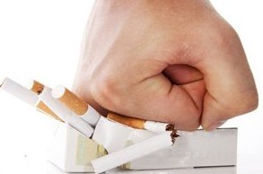 Le tabagisme affecte le corps de l'homme